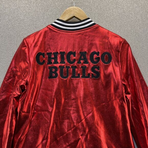 Chicago Bulls Satin Bomber Jacket Coat Youth Small The Wild Collective - Picture 4 of 8